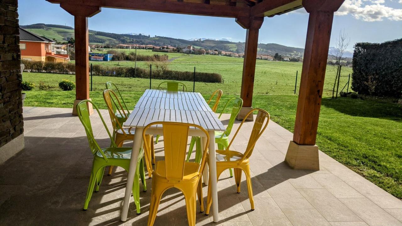 Chalet Galizano Junto A La Playa Exterior foto